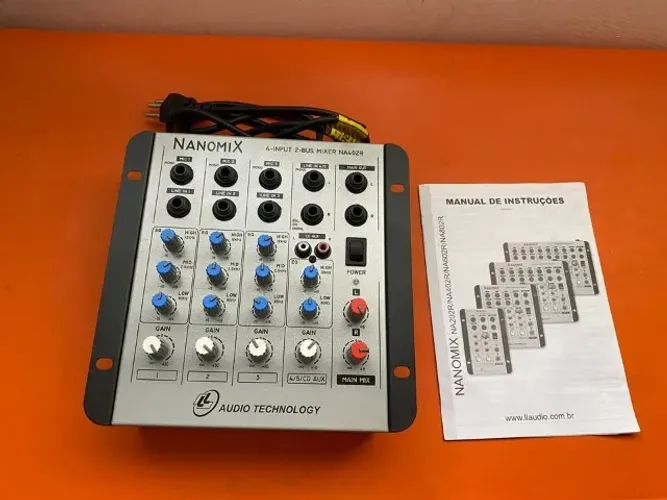 Mesa de Som LL Audio Nanomix NA402R - 4 Canais Compacta nova !