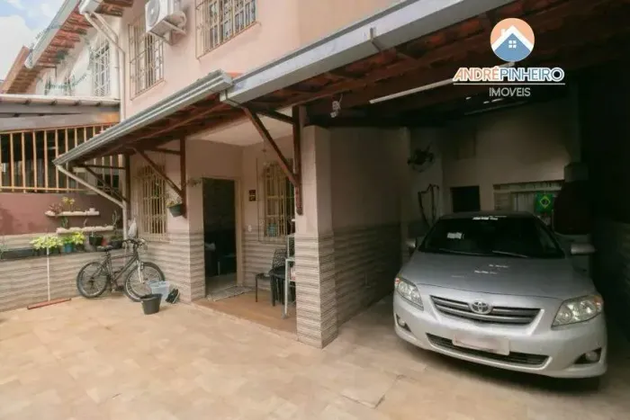 CASA A VENDA NO BAIRRO SANTA AMÉLIA 3 QUARTOS 3 VAGAS