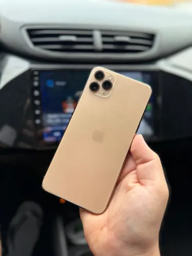 iPhone 11 Pro Max Gold