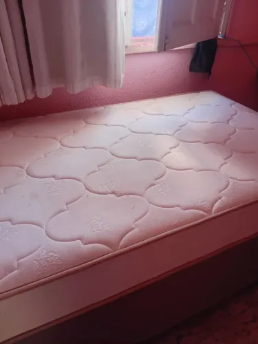 Cama de solteiro