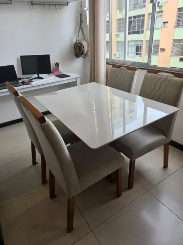 Mesa Vitage Madesala 1,2x0,8m + 4 Cadeiras Mônaco Cinamomo Bege 