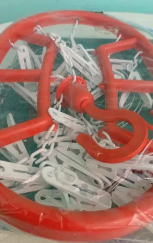 Varal peças íntimas cor laranja