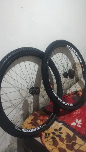 Par jante aro 29 pra vender