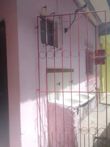 Casa na Vila na Principal Avenida Cabuçu