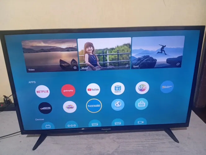 SMARTV PANASONIC 32"