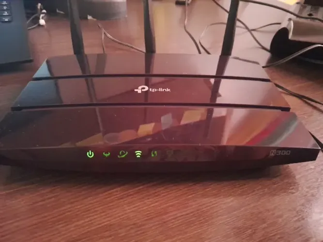 Roteador Tp-link N300 Wireless Adsl Modem Td-w9977 S/caixa