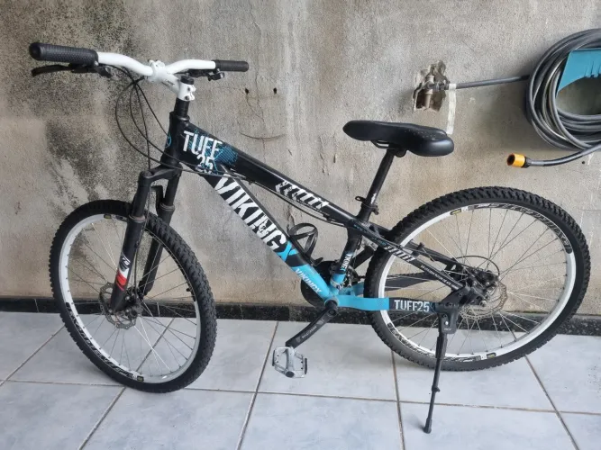 Bicicleta Aro 26 Vikings Tuff Preto e Azul