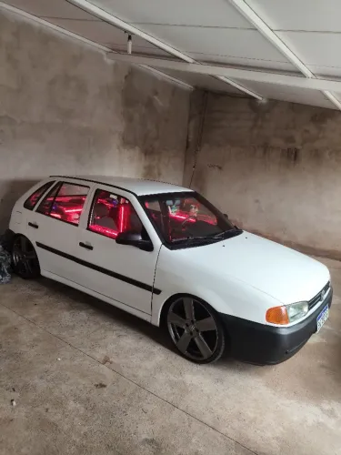 Volkswagen Gol 1.6 MI/ Power 1.6 MI 4P (álcool) 1999