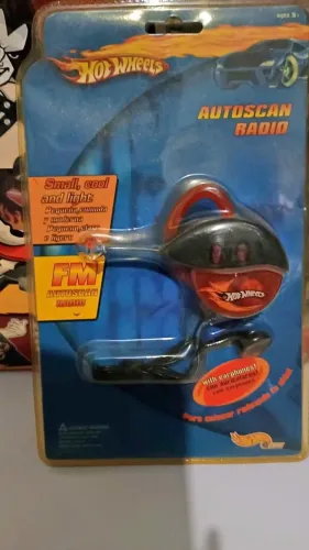 Rádio FM Hot Wheels original anos 2000 (2005), item vintage lacrado, nunca usado, raro