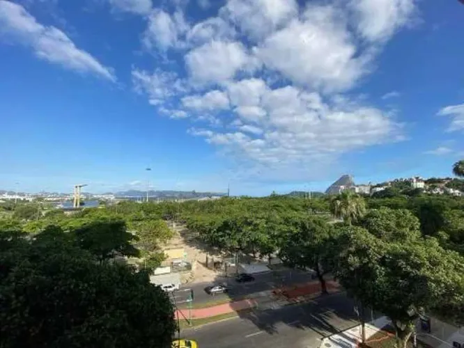 Apartamento : Padrão / Residencial / Glória