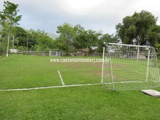 Sítio à Venda de 10.000m2 Planos - C/ Alojamento Para 75 Pessoas - Ideal para Igrejas e Ev