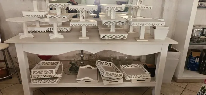 Mesa de decoração 2m e 10