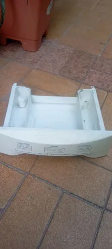 Dispenser de ge. king capacity
