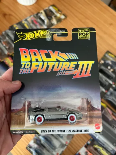 Hot Wheels Premium Pop Culture Back to The Future Time Machine - 1995