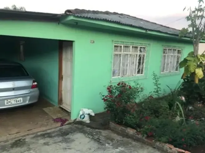 Vendo casa em Areinha em Viana