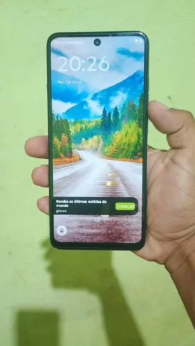 Moto G05. 128 Gb. Top.