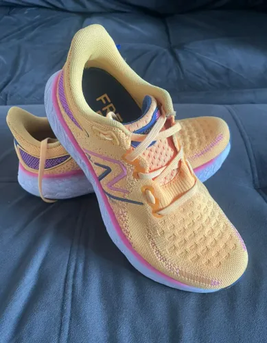 Tênis New Balance 1080 v12 Feminino Tam. 36 - Usado 3x