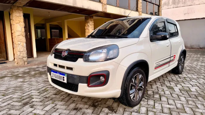 Fiat Uno Sporting 1.3 Flex 8V 5P 2018