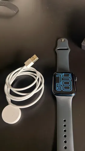 Apple Watch SE 2 44mm GPS