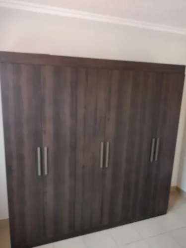 Guarda-roupa 6 portas