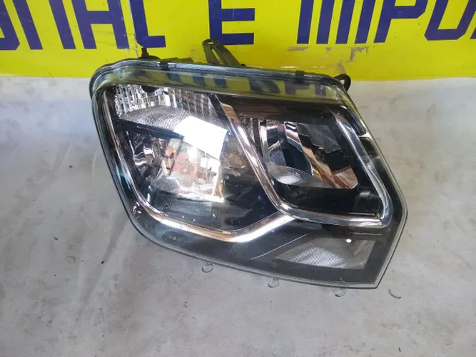 Farol Duster lado direito original 2015 2016
