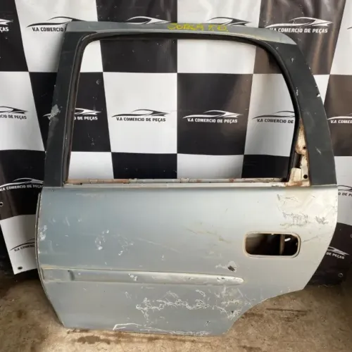 Porta do Corsa traseira esquerda