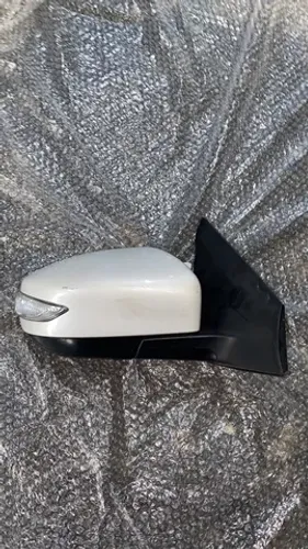 Retrovisor direito Nissan Sentra 2016