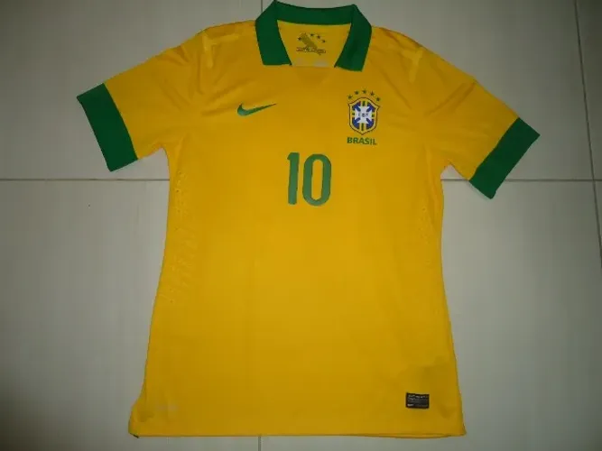 Camisa de Jogo Brasil 13/14 - 10 Neymar