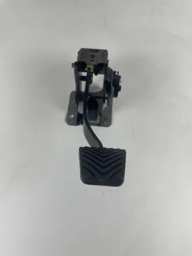 Pedal Embreagem Cambio Manual Hyundai Creta 1.6 2018 2019