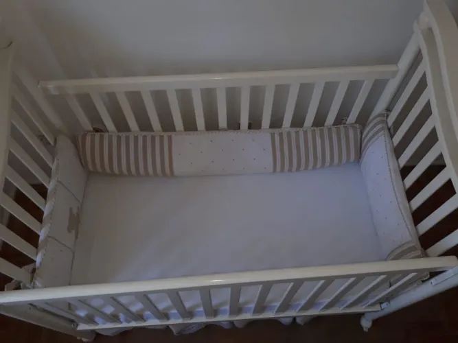 Berço de Bebê Branco