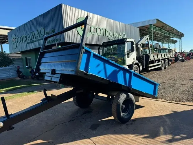 Carreta Basculante 2 rodas 4 ton