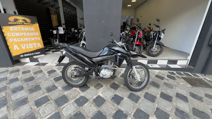 Honda Nxr 160 Bros Esdd - 2024 - Aceito moto na troca!