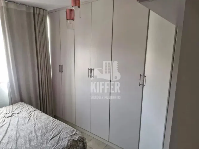 Apartamento todo mobiliado no Fonseca, bairro chic, só R$320 mil reais