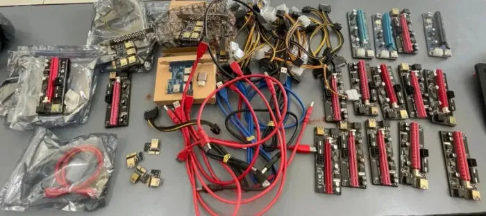 Risers PCI-E e Cabos para Mineração