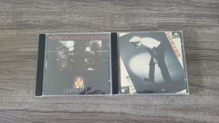 2 primeiros CDs Paralamas do Sucesso