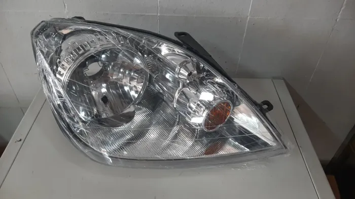 Farol Fiesta (direito)