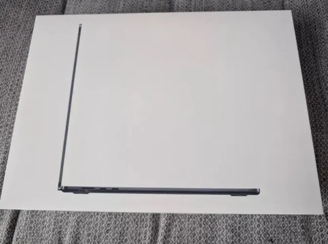 MacBook Air 15 polegadas M2 | 8GB | 512 lacrado