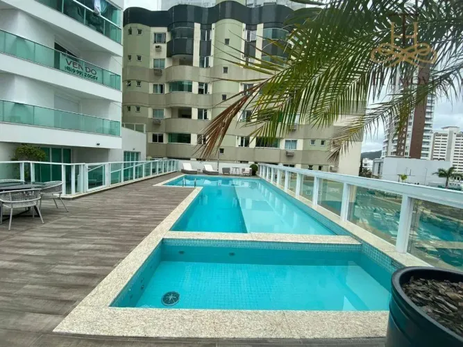 Apartamento com 3 dormitórios para alugar, 105 m² por R$ 6.870,00/mês - Centro - Itajaí/SC