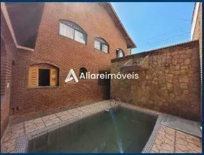 Casa c/ 4 quartos, 1 suíte e 2 vagas, 250m², para aluguel no bairro Tatuapé, por 10.000,00