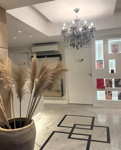 Lustre de Cristal Luxuoso - Gotas Longas, Brilho Intenso e Design Sofisticado