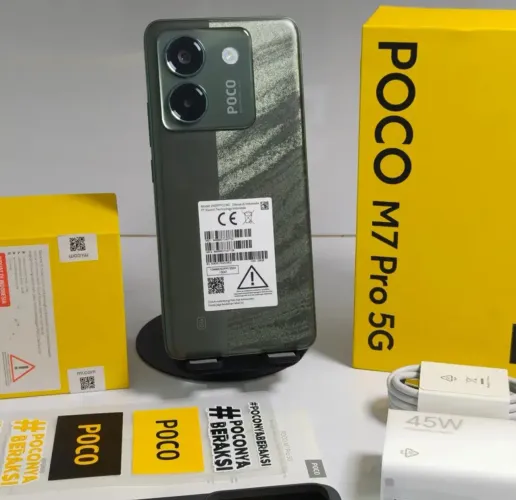 POCO M7 Pro 5G Com NFC 256GB/08GB RAM Novo e Poderoso Capa Película 
