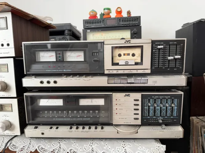 Receiver e tape Deck JVC (leia)