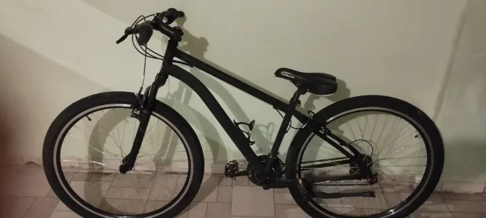 Bike semi nova pegar e andar