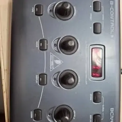 BCN44 - BEHRINGER - B-CONTROL NANO - MIDI CONTROLLER (ou troco)