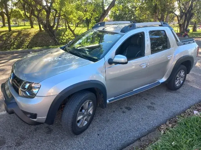 Renault Duster Oroch Dyna. 1.6 Hi-flex 16V MEC 2022