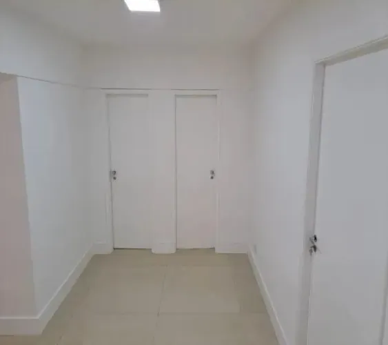 Sala à venda e para alugar em São Paulo, Jabaquara, com 29 m²