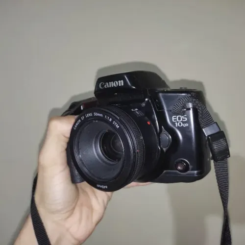 Câmera Canon 10QD (Somente Corpo)