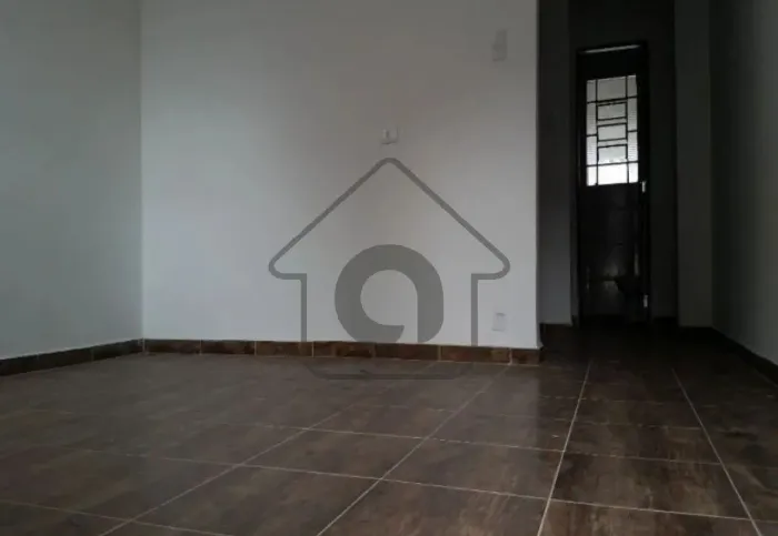 Aluguel de Casa na Vila Mariana, São Paulo-SP: 2 Quartos, 2 Banheiros, 90m² de Área!
