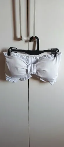 Top estampa lisa na cor branca