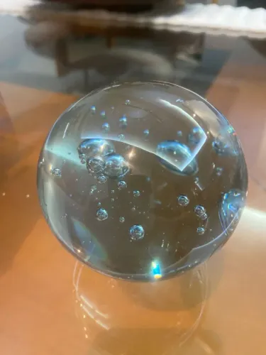 Peso - Esfera de vidro transparente com bolhas